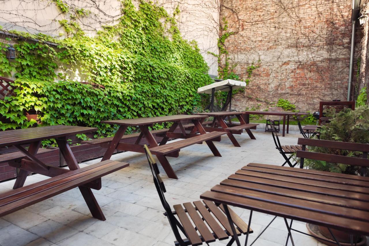 Patio Hostel Bratislava Luaran gambar